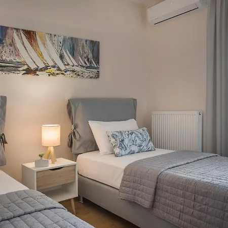 Grand View Maisonette * أرغوستولي